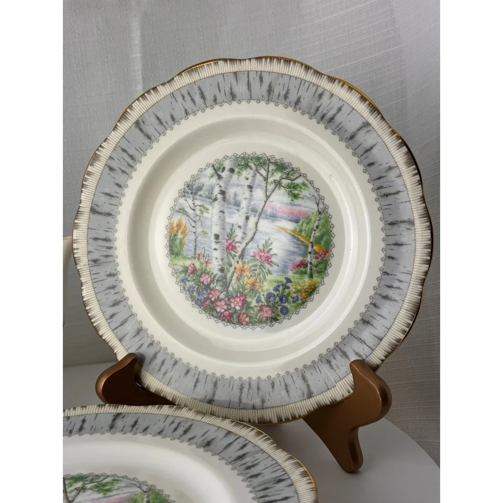 Royal Albert beautiful vintage